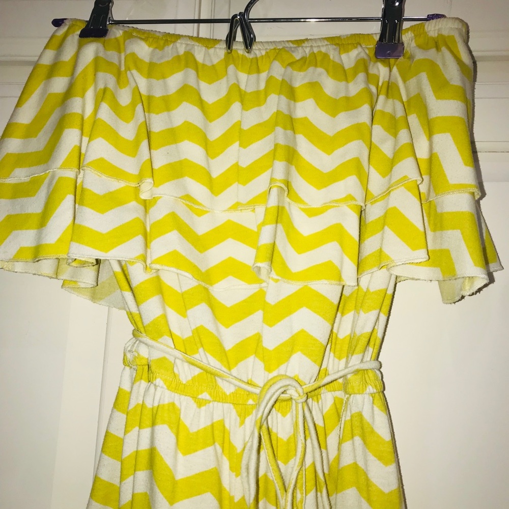 Romper - Picture 2 of 4